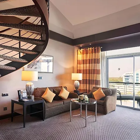 The Maxim Resort By Hilton 아파트 *