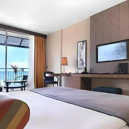 아파트 The Maxim Resort By Hilton 케메르