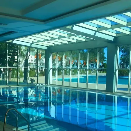 아파트 The Maxim Resort By Hilton 케메르