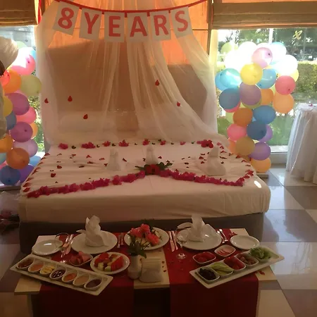 The Maxim Resort By Hilton *